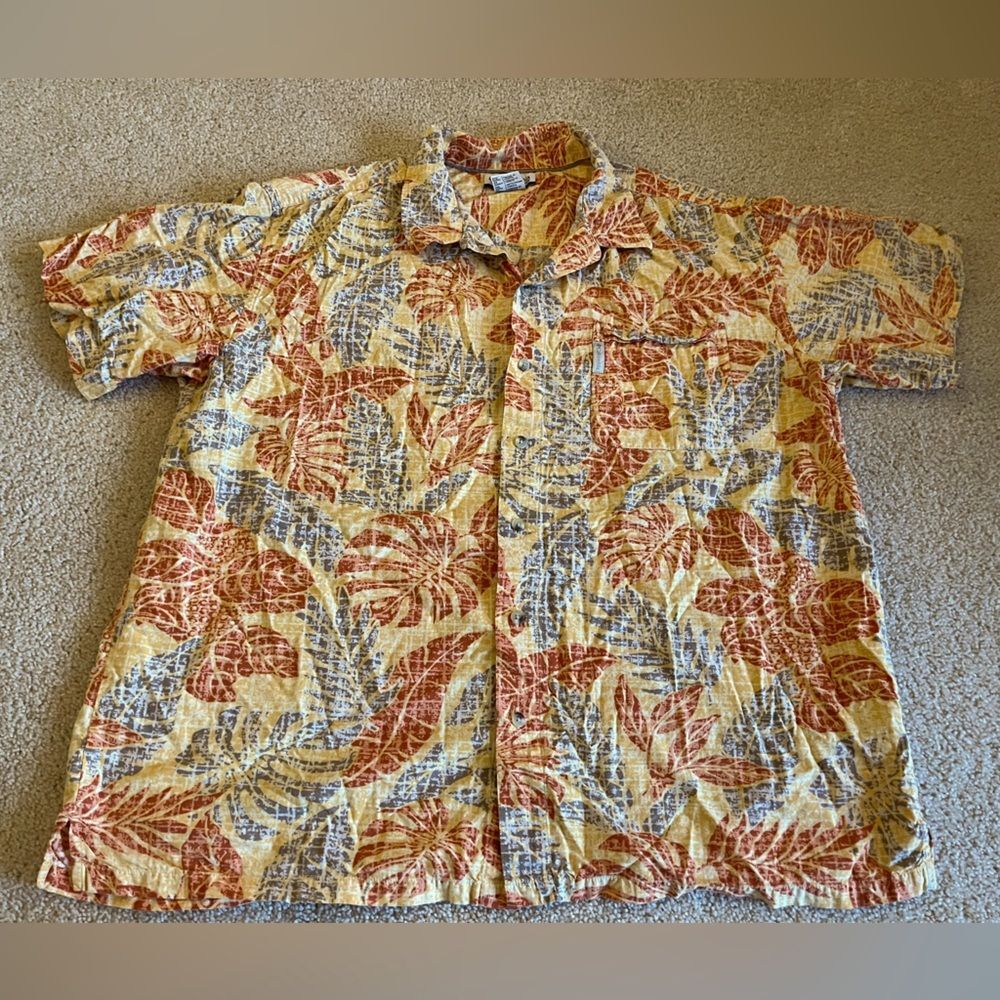 Men’s Columbia shirt